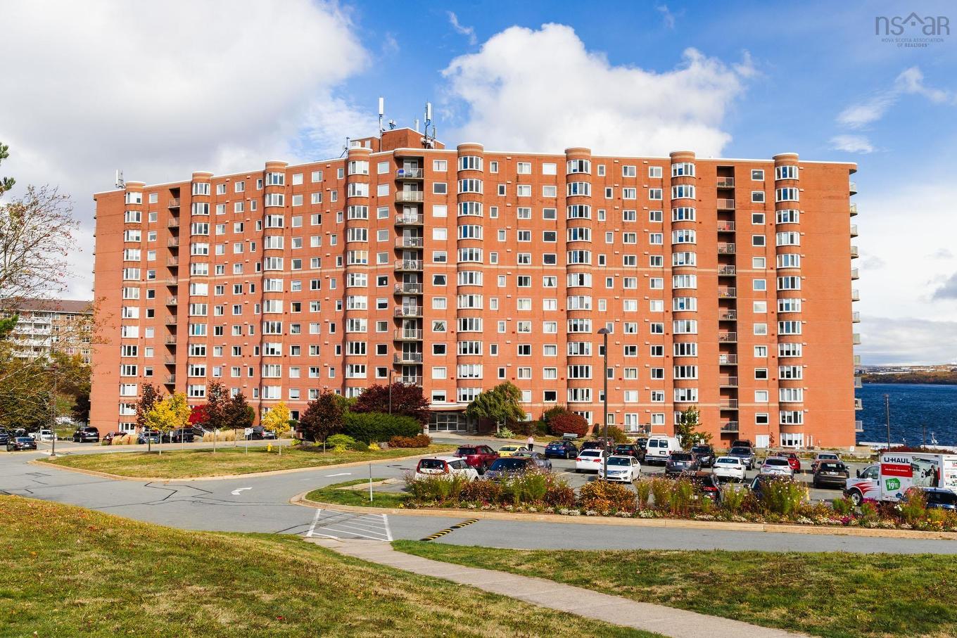 216 45 Vimy Avenue, Halifax, NS