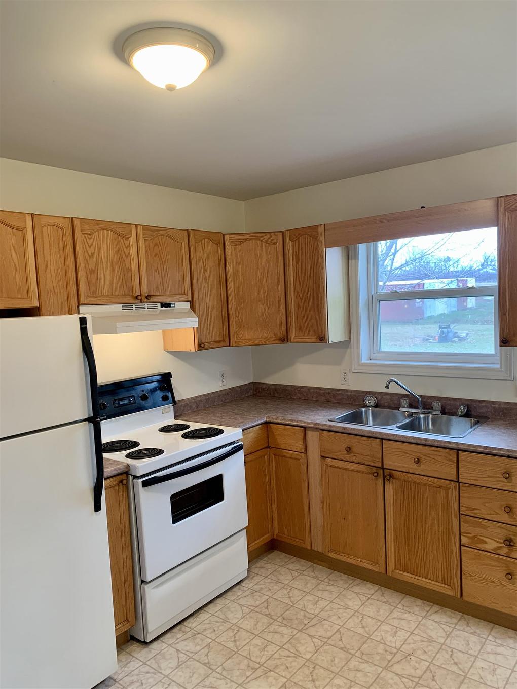 16-18 Kingston Road, North River, PE