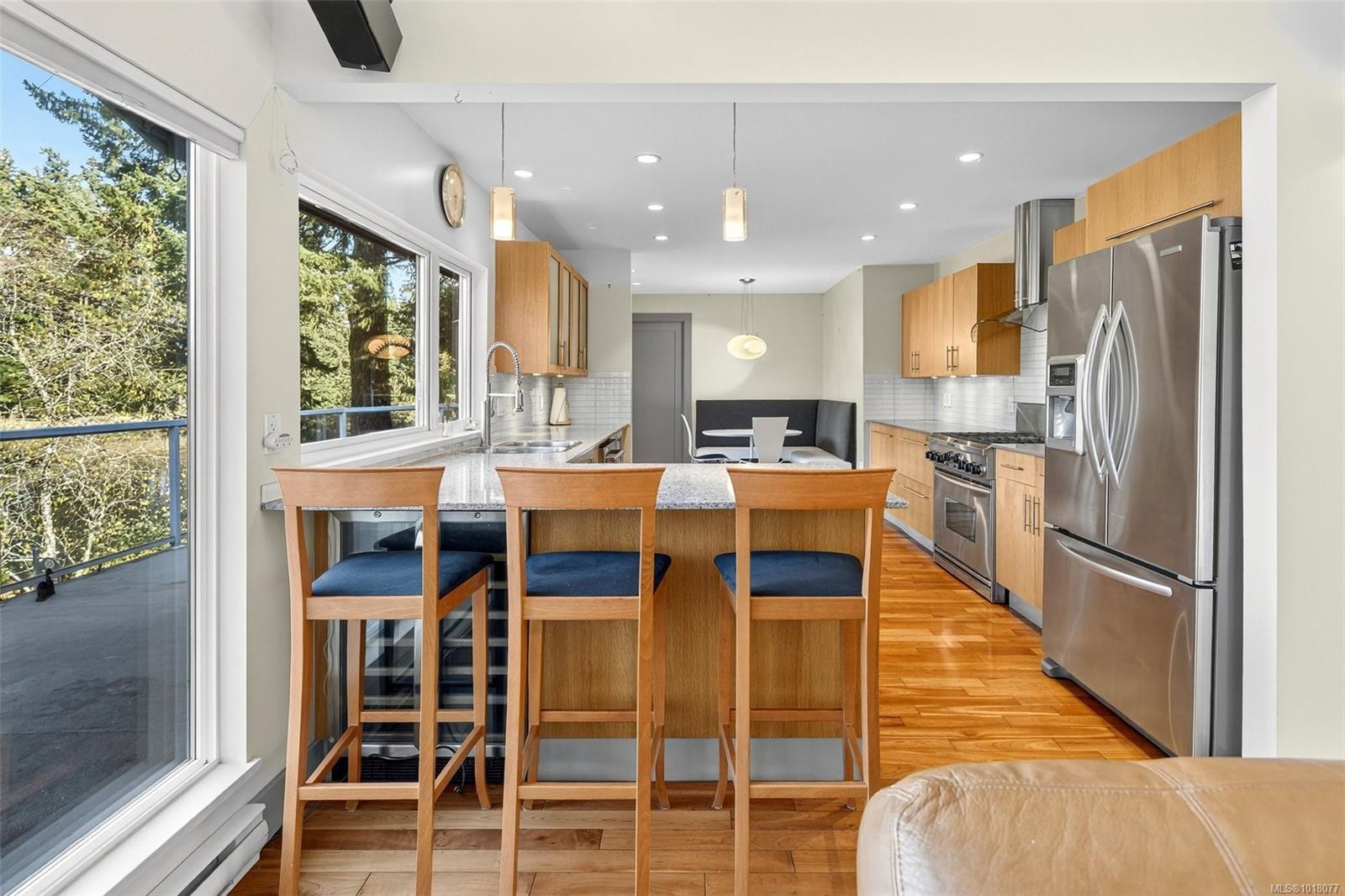 2200 Aldeane Ave, Colwood, BC