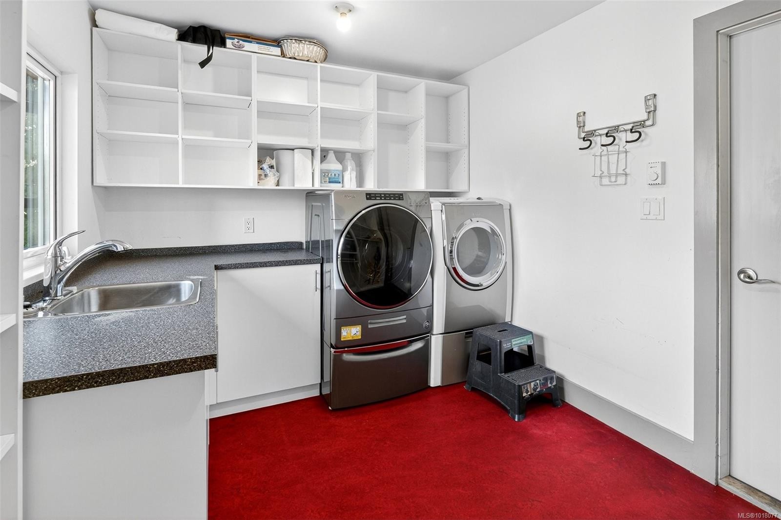 2200 Aldeane Ave, Colwood, BC