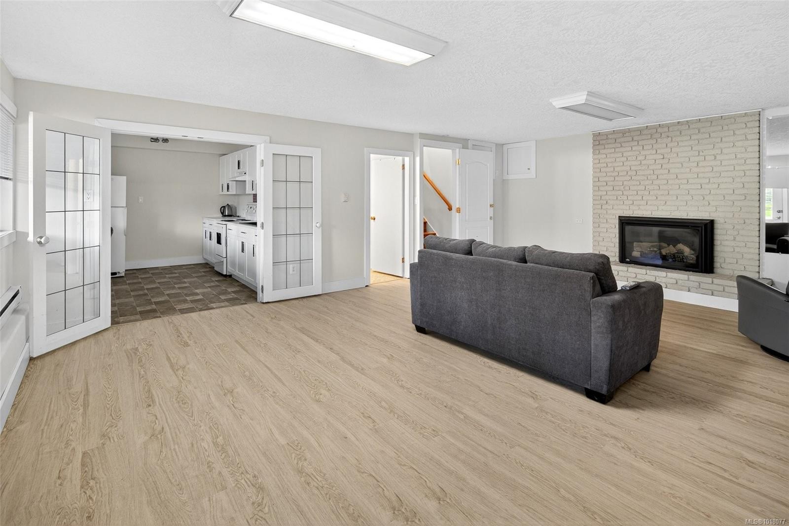 2200 Aldeane Ave, Colwood, BC