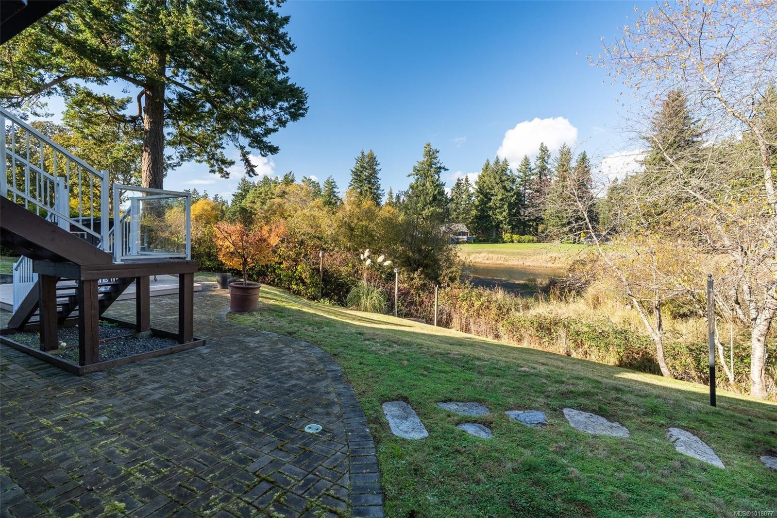 2200 Aldeane Ave, Colwood, BC