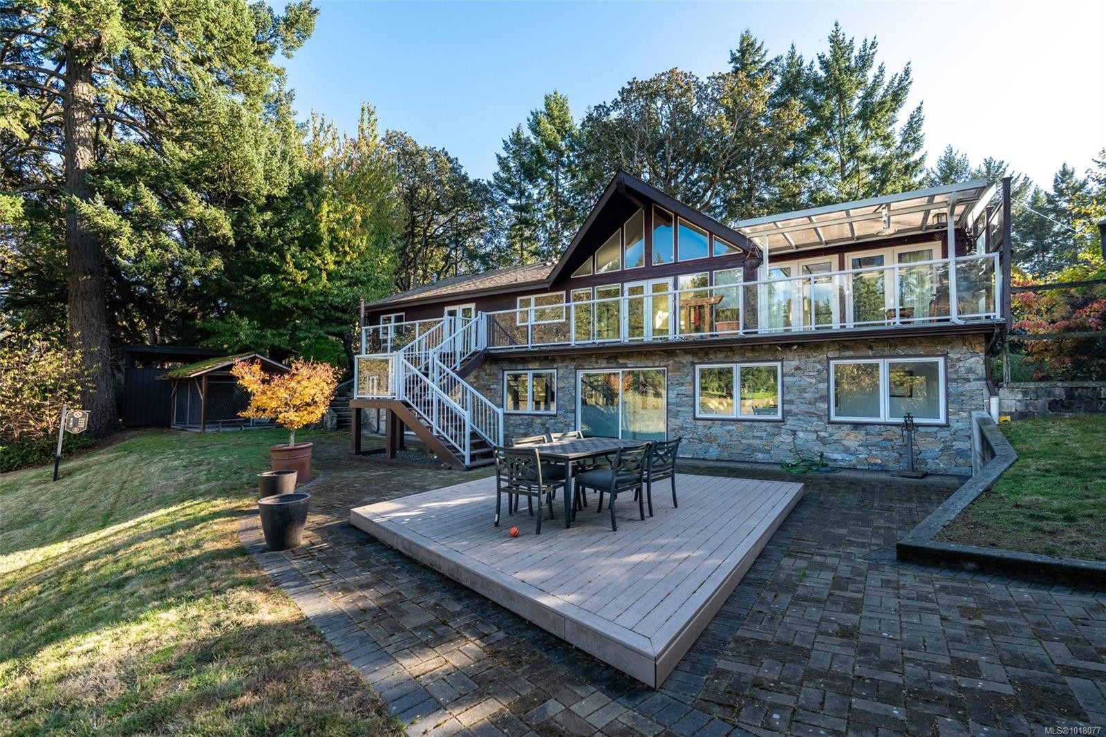 2200 Aldeane Ave, Colwood, BC