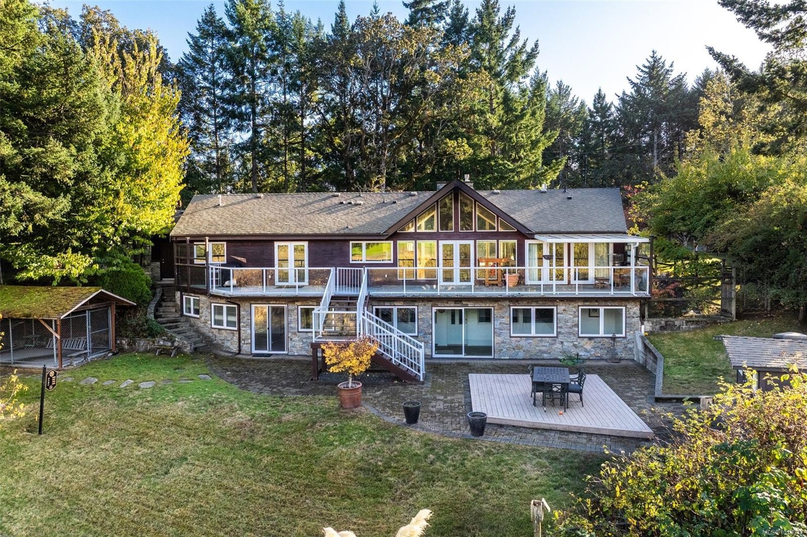 2200 Aldeane Ave, Colwood, BC