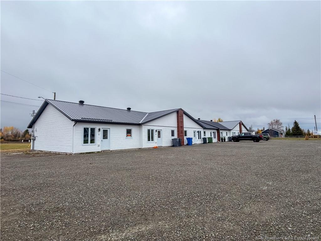 296 280 Highway, Dundee, NB