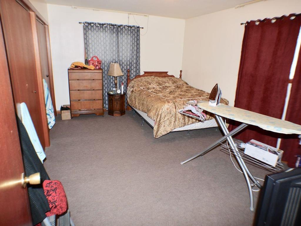 248 Second Street, Dryden, ON - Indoor Photo Showing Bedroom