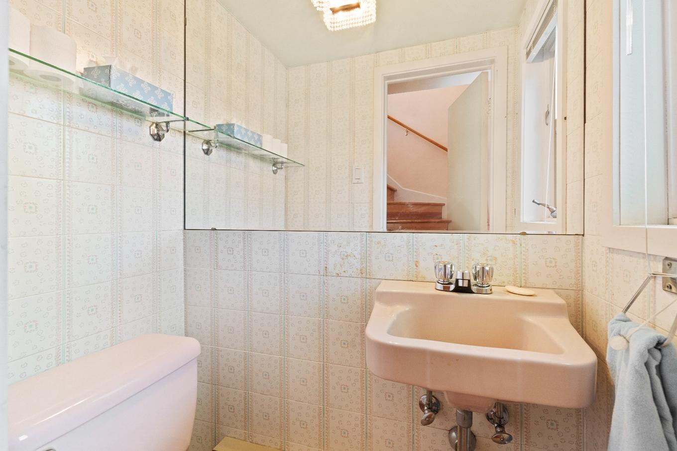 Salle de bains - 5170 Boul. Grand, Montréal (Côte-Des-Neiges/Notre-Dame-De-Grâce), QC - Indoor Photo Showing Bathroom