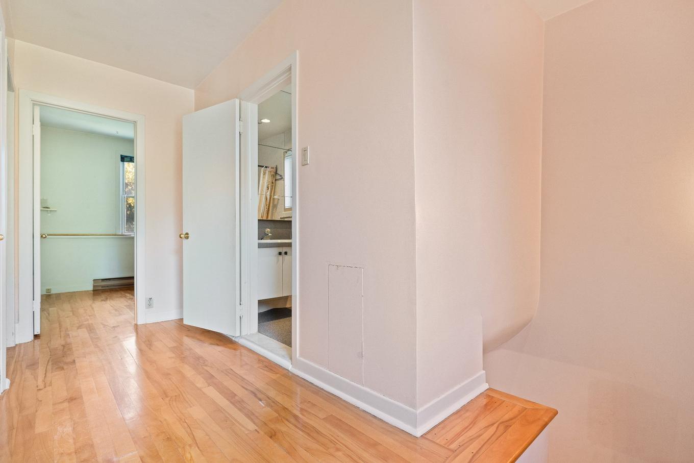 Autre - 5170 Boul. Grand, Montréal (Côte-Des-Neiges/Notre-Dame-De-Grâce), QC - Indoor Photo Showing Other Room