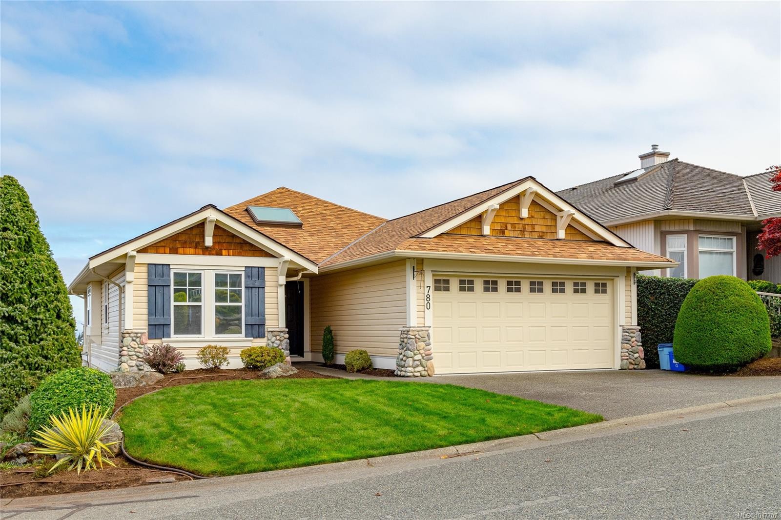 780 Country Club Dr, Cobble Hill, BC