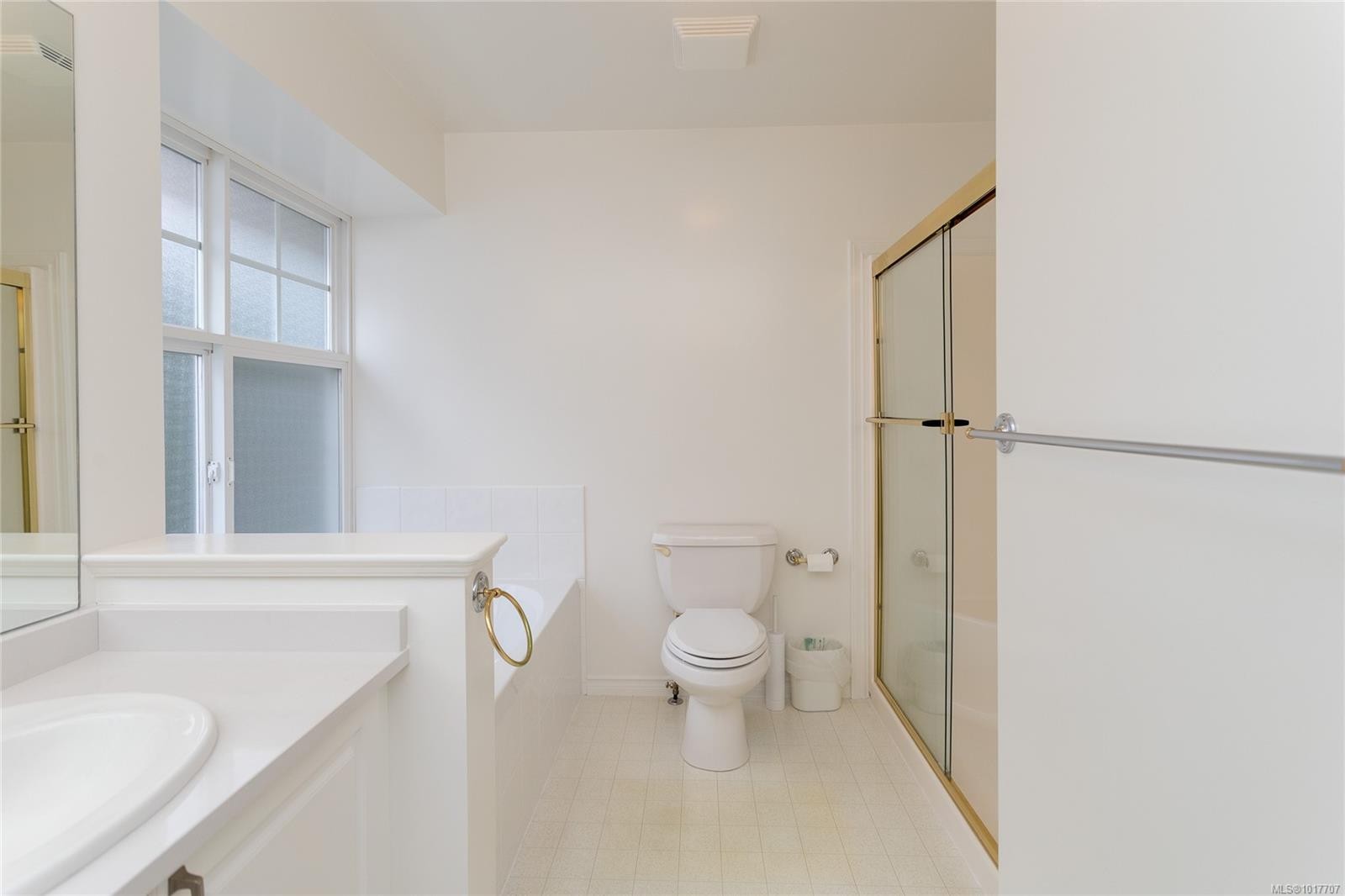 780 Country Club Dr, Cobble Hill, BC