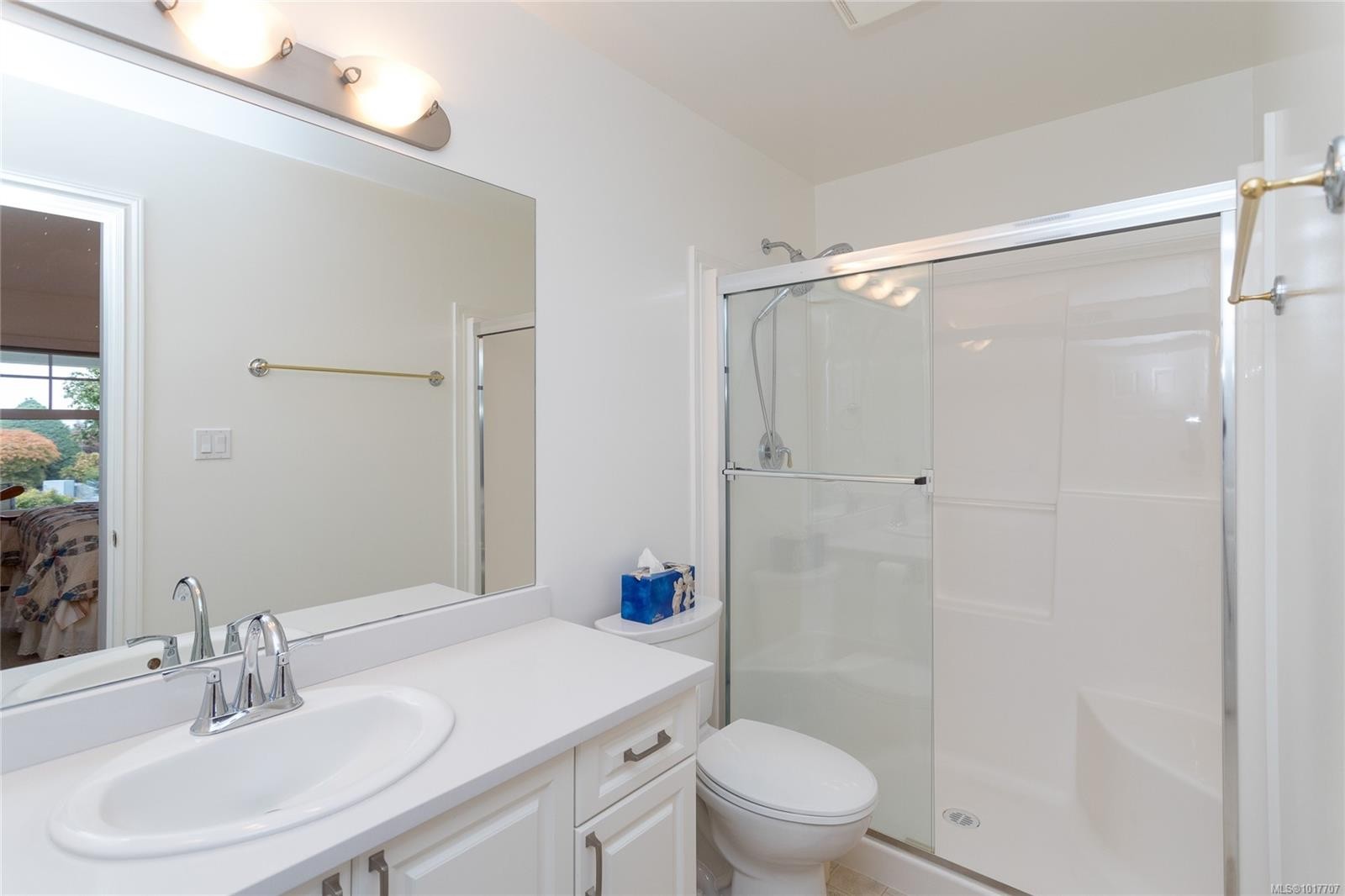 780 Country Club Dr, Cobble Hill, BC