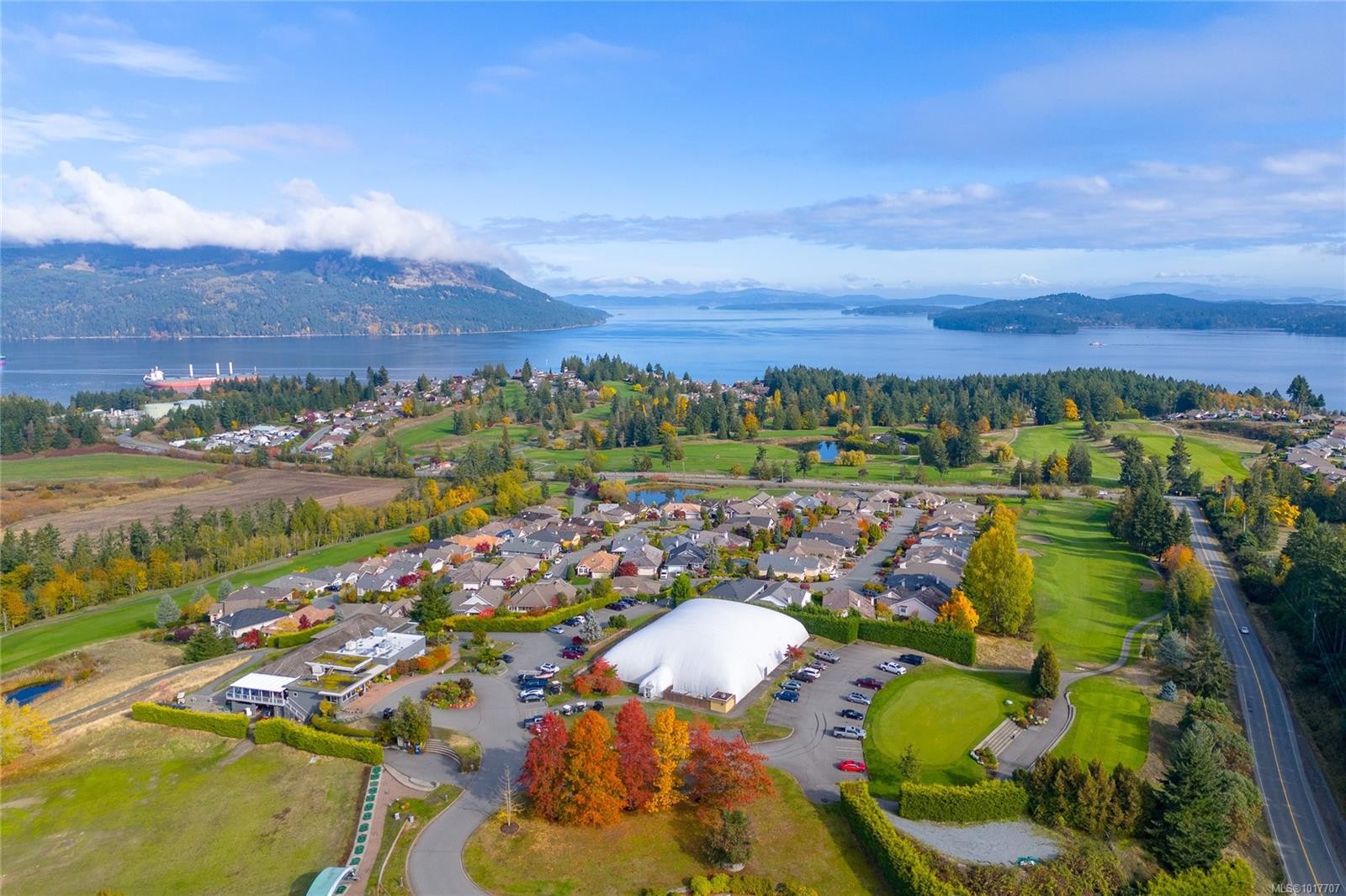 780 Country Club Dr, Cobble Hill, BC