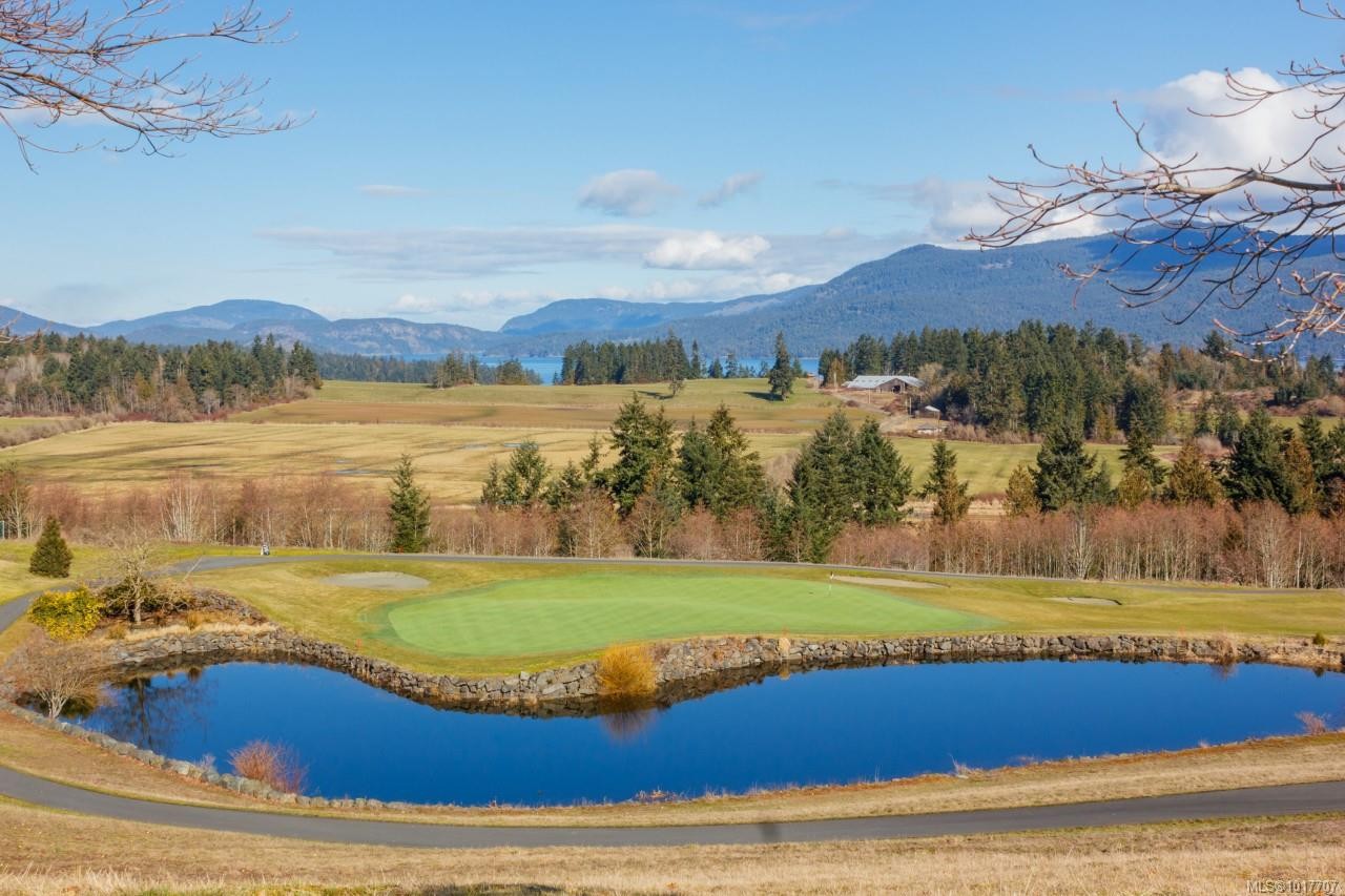 780 Country Club Dr, Cobble Hill, BC