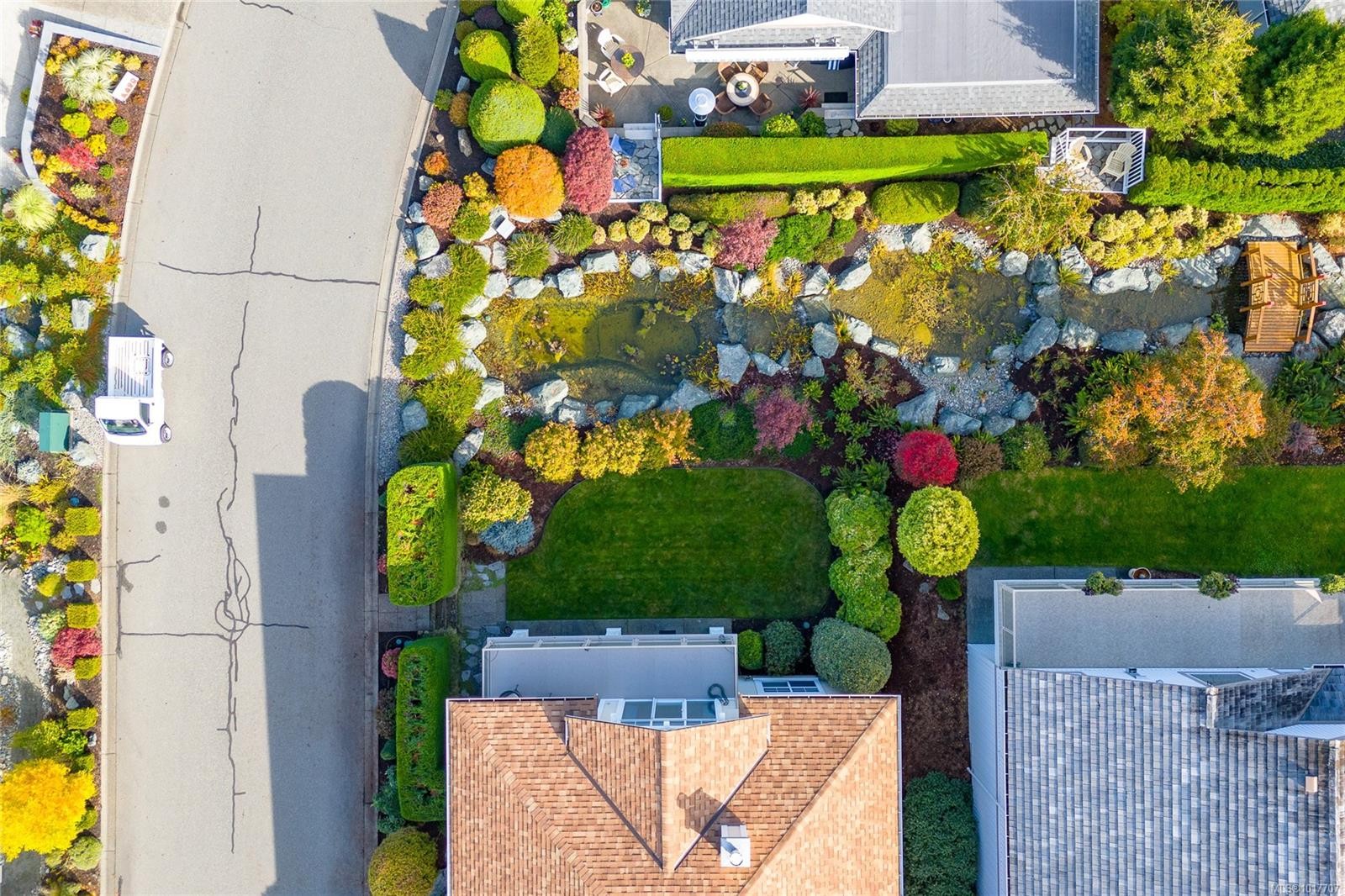 780 Country Club Dr, Cobble Hill, BC