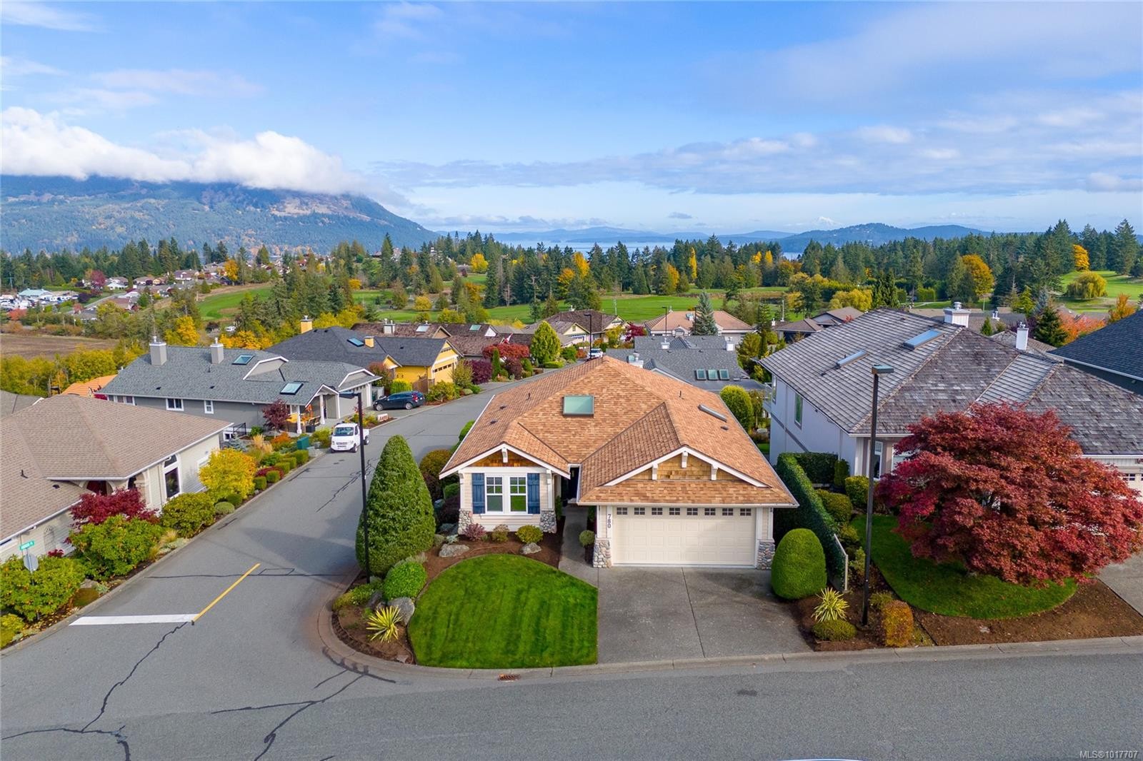 780 Country Club Dr, Cobble Hill, BC