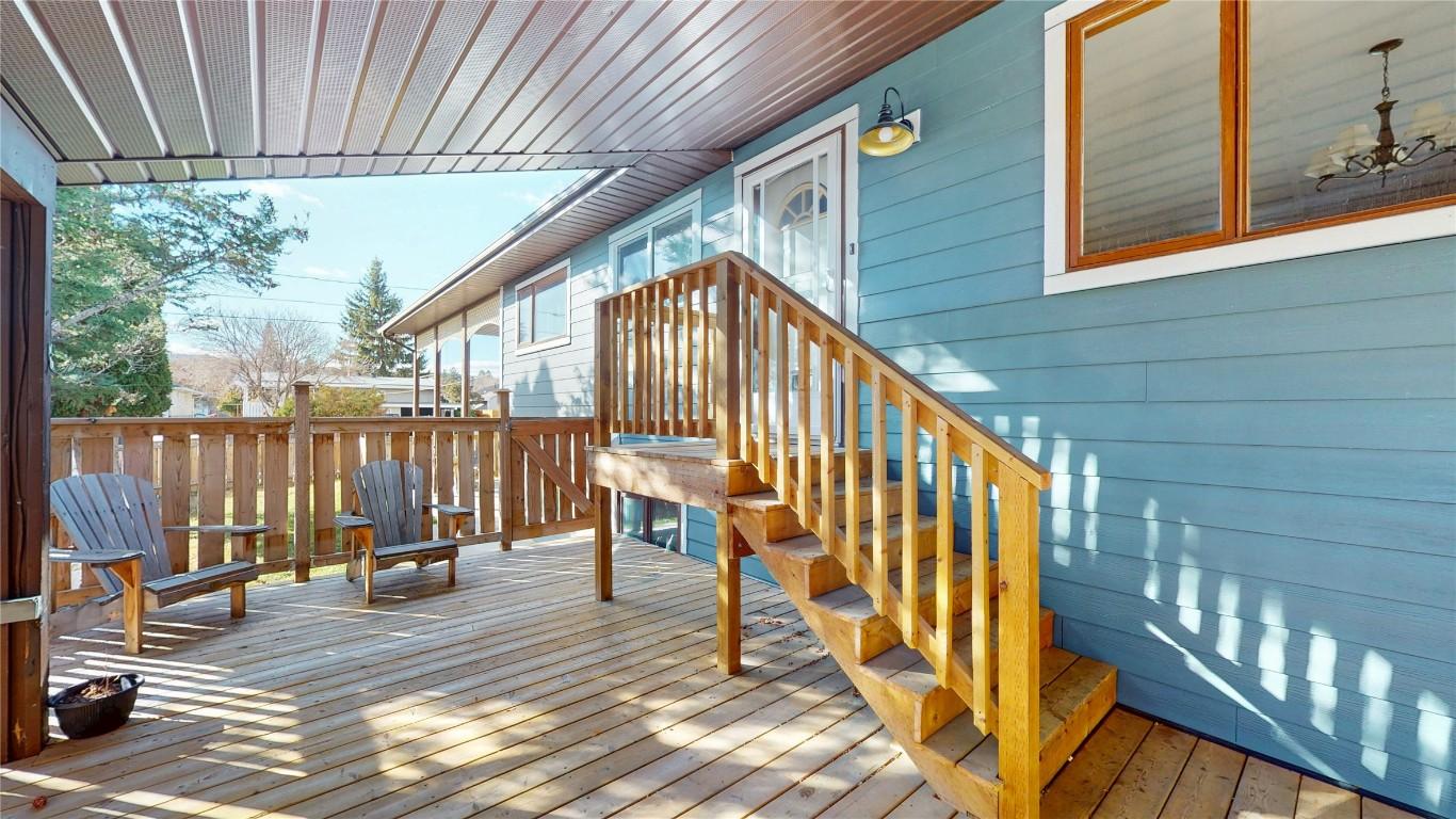 303 5Th Street, Cranbrook, BC - Outdoor With Deck Patio Veranda With Exterior
