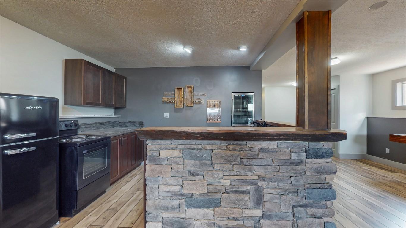 303 5Th Street, Cranbrook, BC - Indoor Photo Showing Other Room