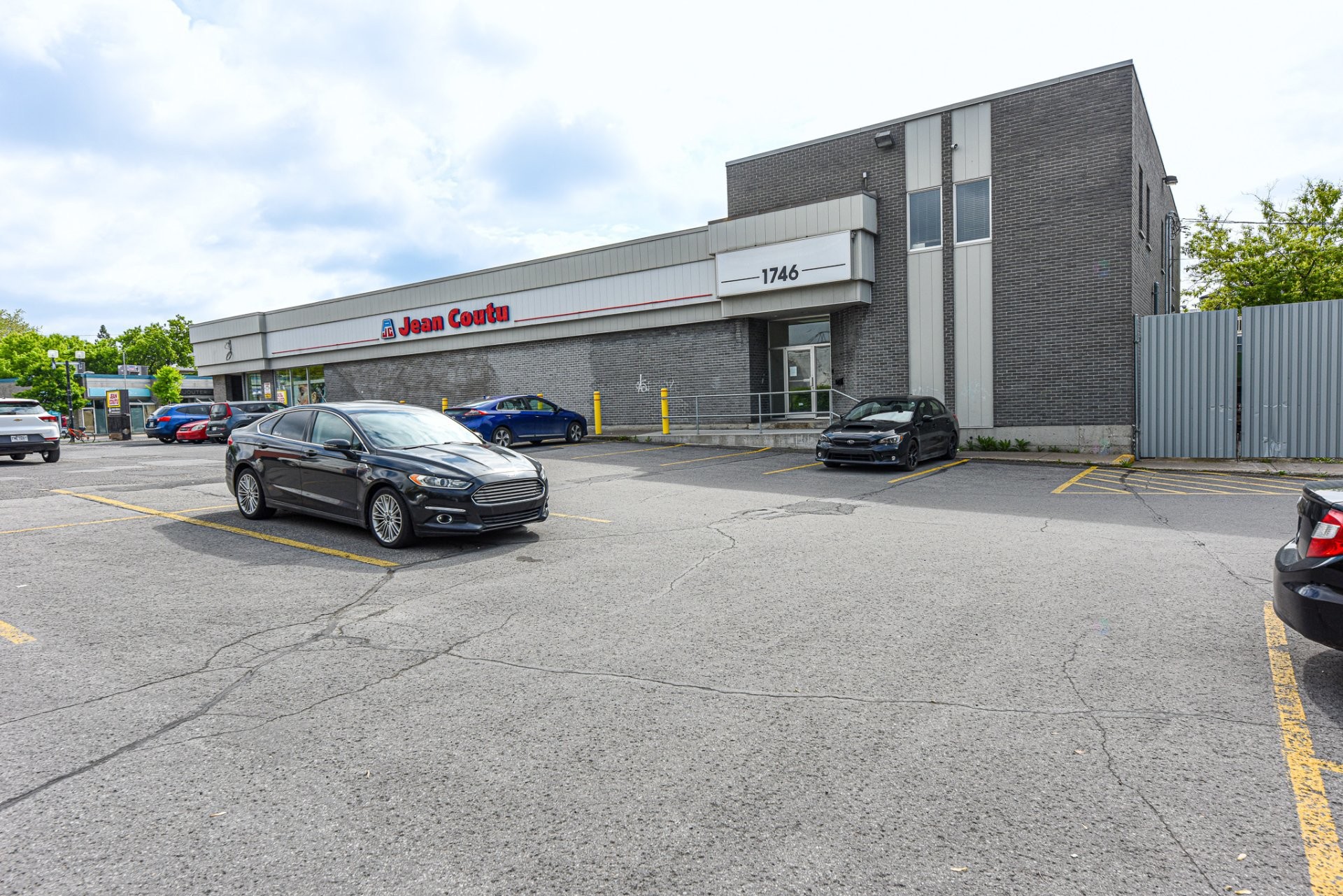 Front of Structure - 1746 Ch. De Chambly, Longueuil (Le Vieux-Longueuil), QC - Outdoor