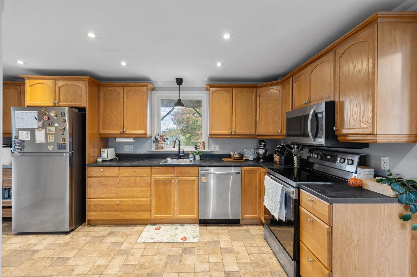 32 Stratford Road, Stratford, PE