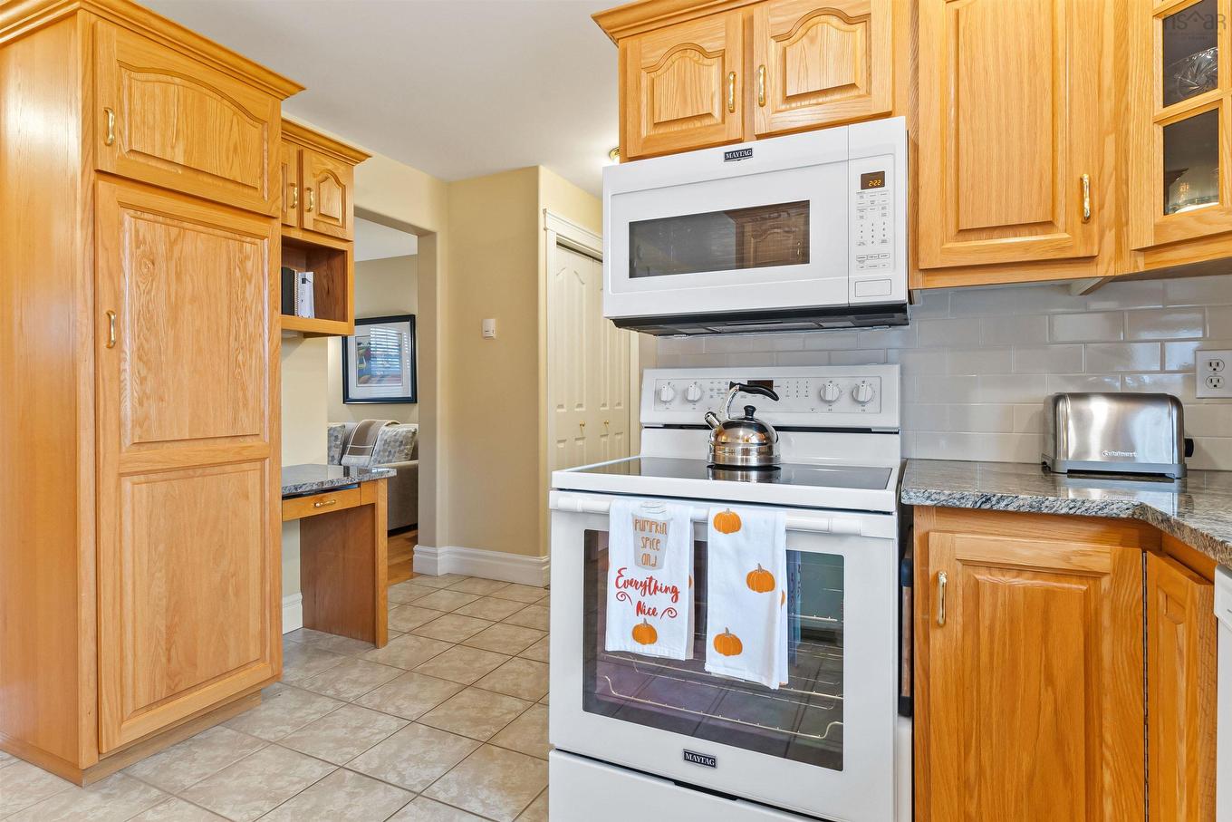 677 Westwood Boulevard, Upper Tantallon, NS