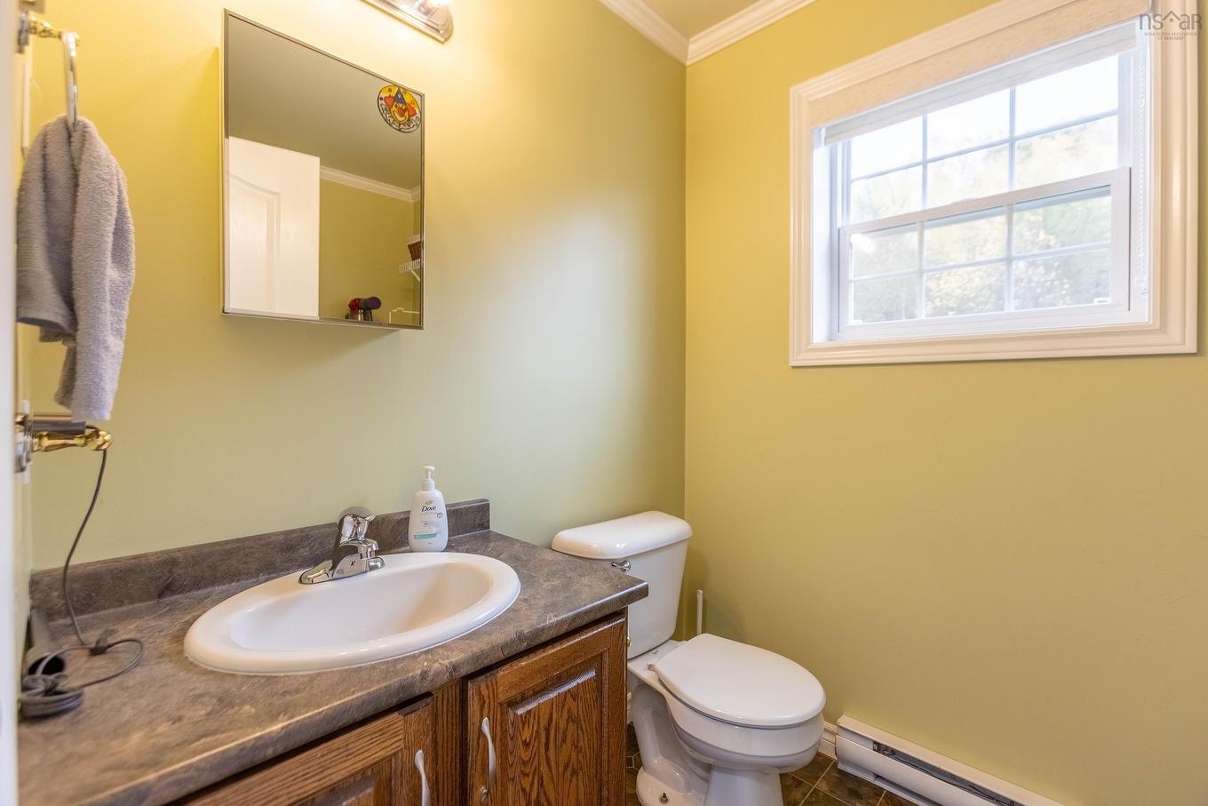 25 Brownell Avenue, Amherst, NS