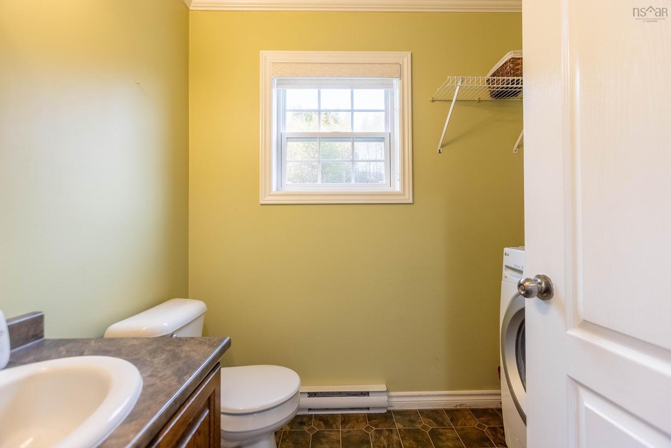 25 Brownell Avenue, Amherst, NS