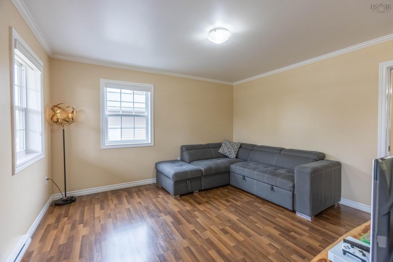 25 Brownell Avenue, Amherst, NS