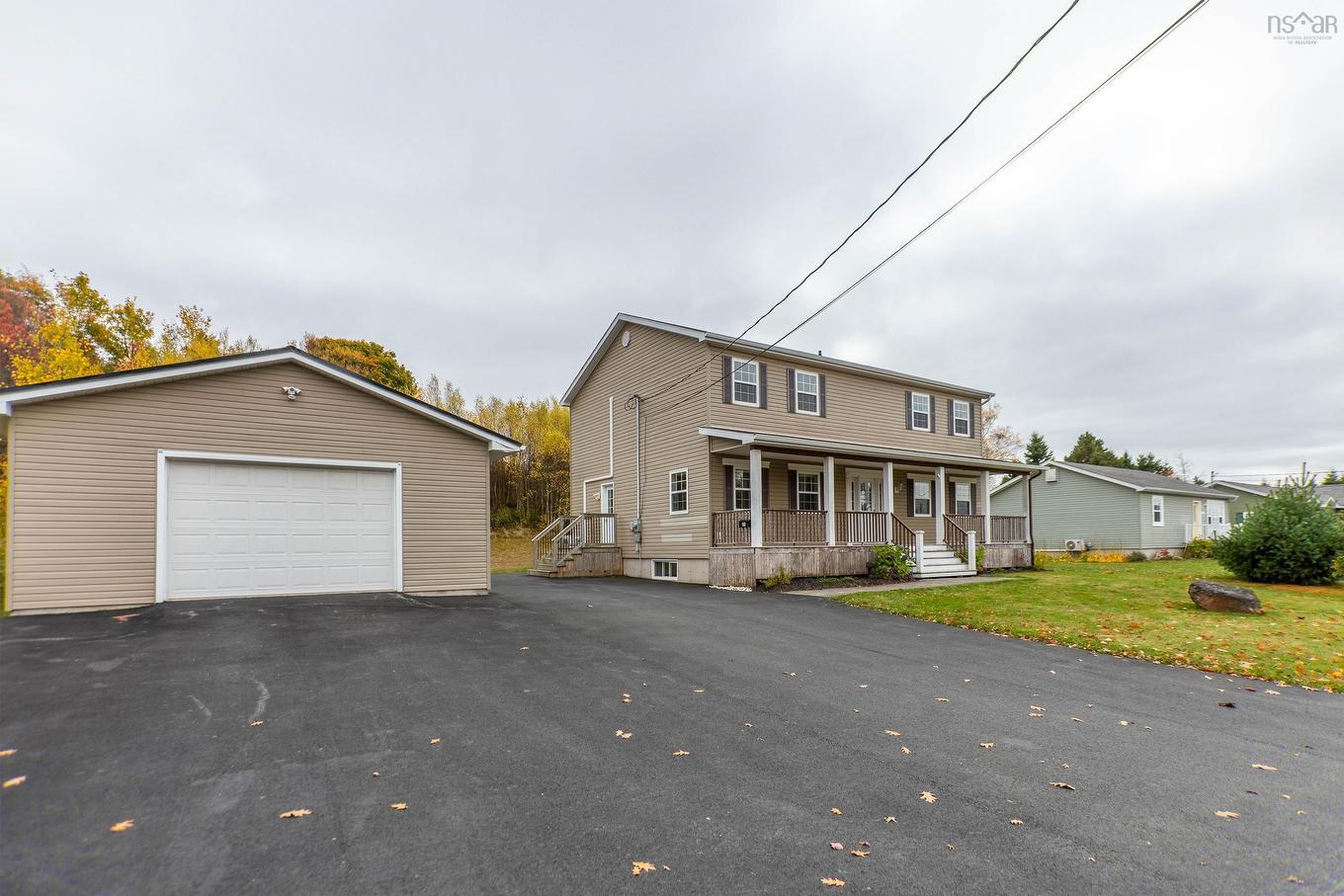 25 Brownell Avenue, Amherst, NS