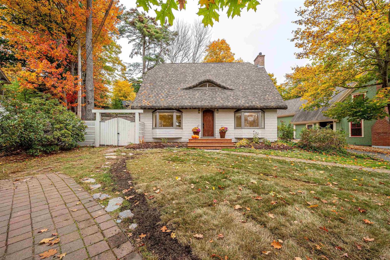 680 Shore Drive, Bedford, NS