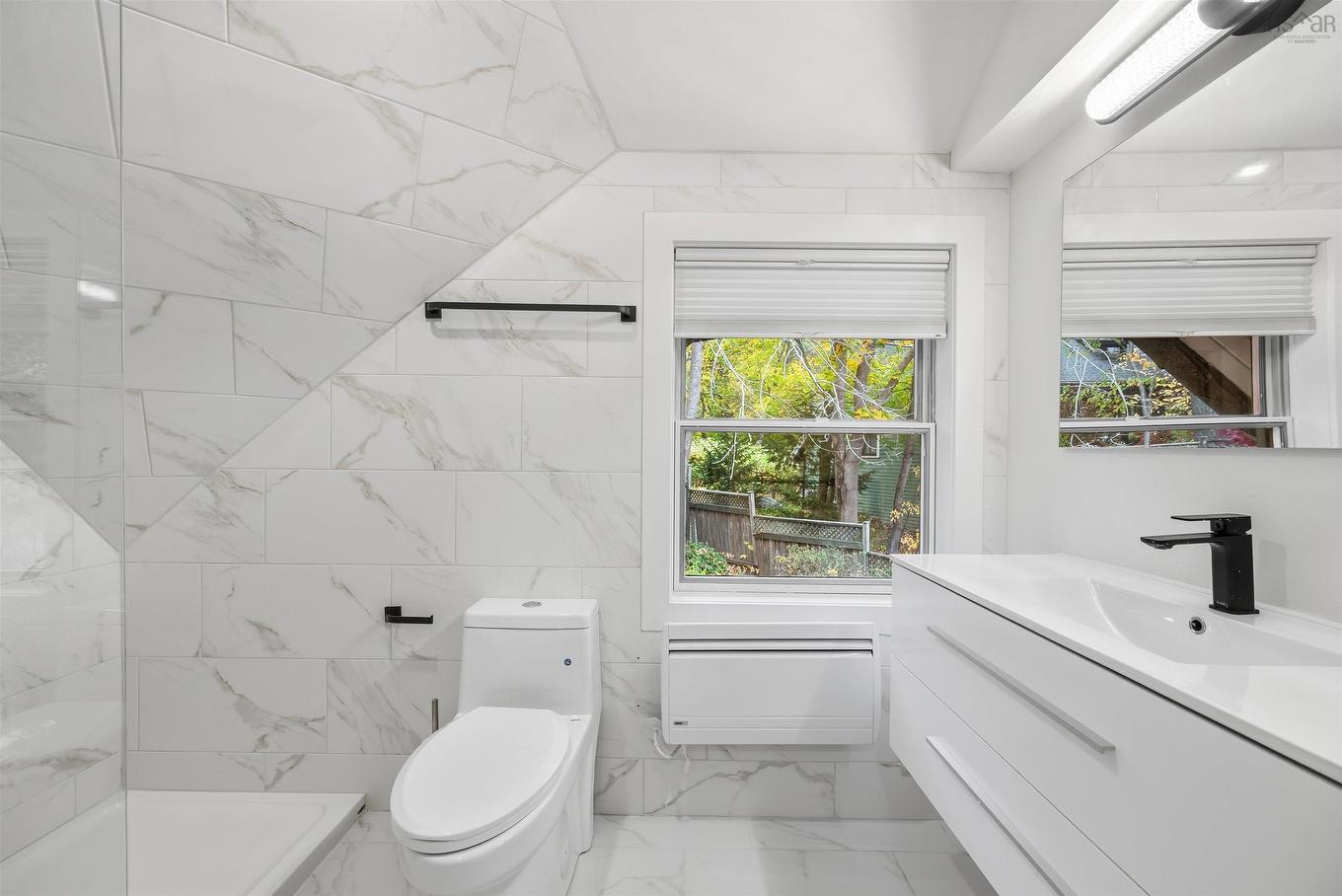 680 Shore Drive, Bedford, NS