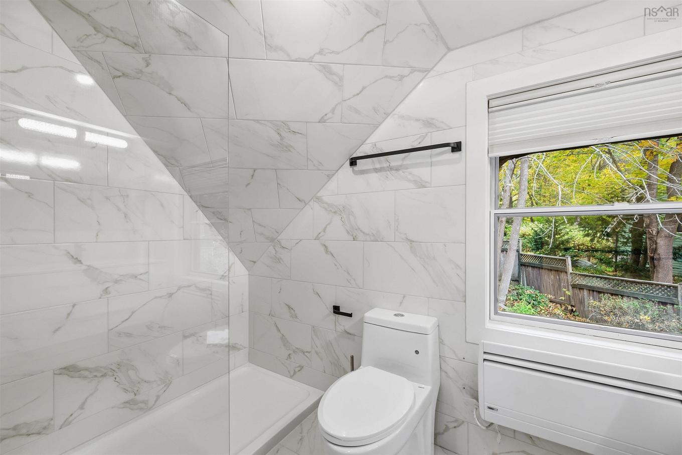 680 Shore Drive, Bedford, NS