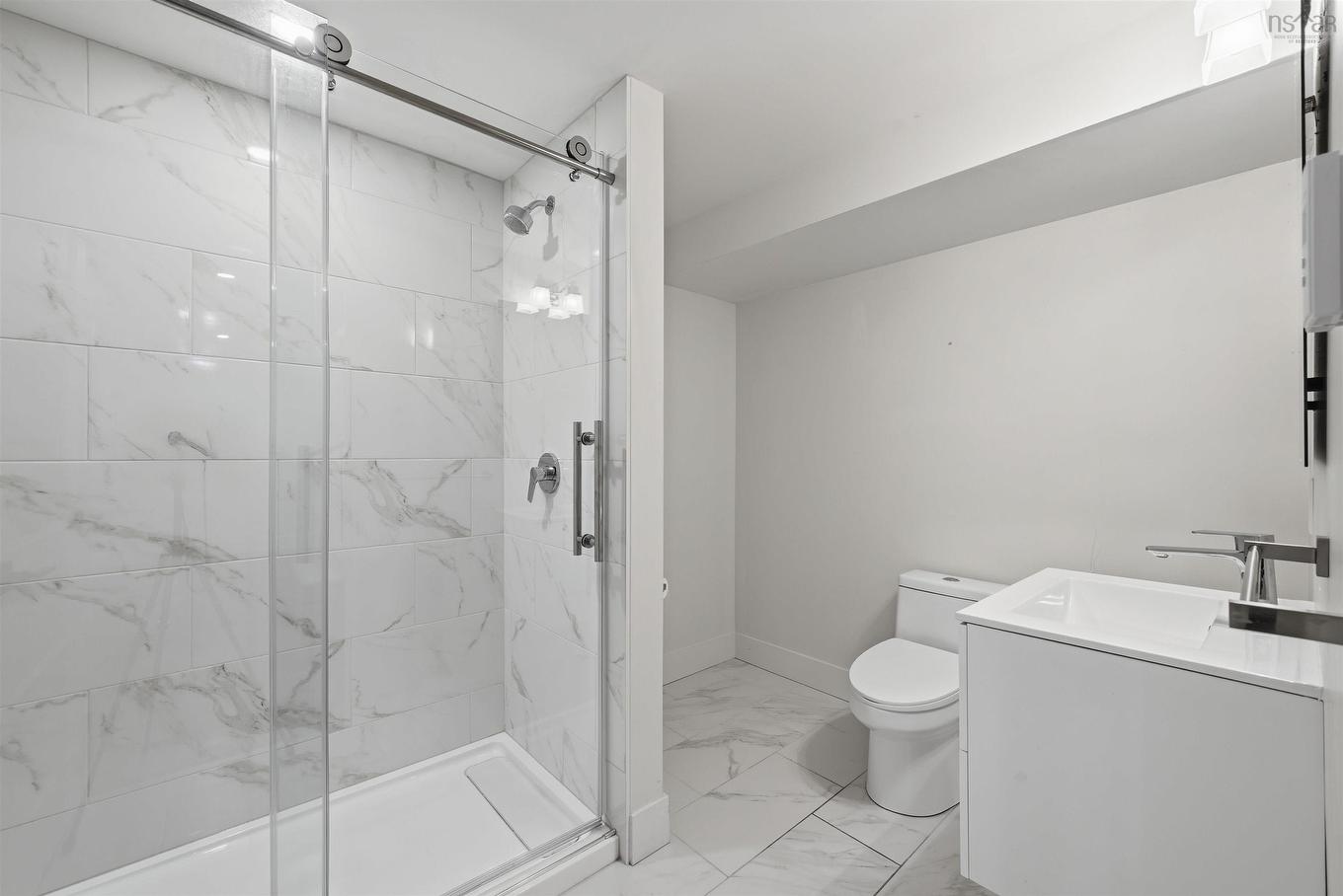 680 Shore Drive, Bedford, NS