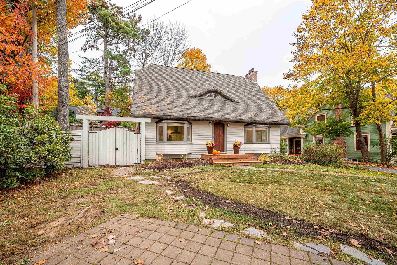 680 Shore Drive, Bedford, NS