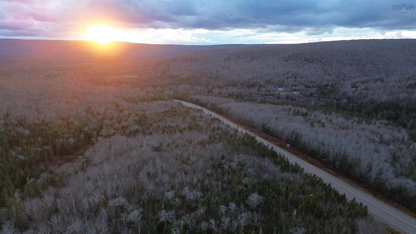 Acreage Highway No 105, Glendale, NS