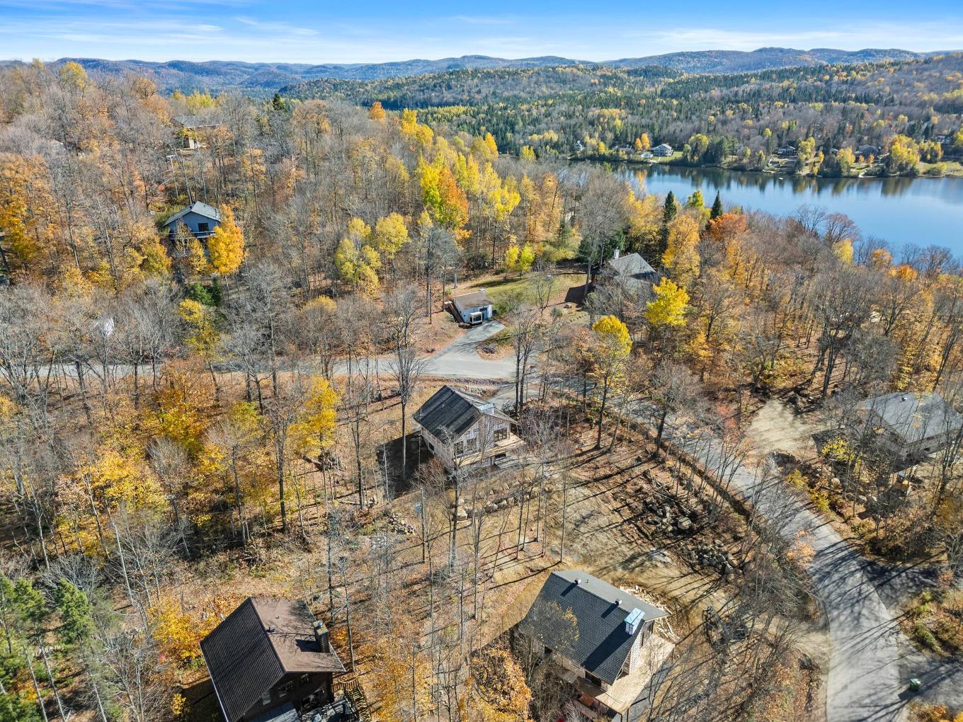 Vue d'ensemble - Rue Paulsen, Sainte-Agathe-Des-Monts, QC - Outdoor With Body Of Water With View