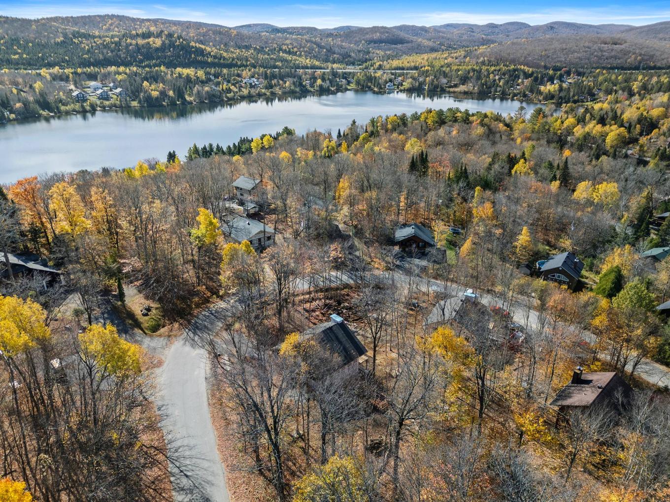 Vue d'ensemble - Rue Paulsen, Sainte-Agathe-Des-Monts, QC - Outdoor With Body Of Water With View