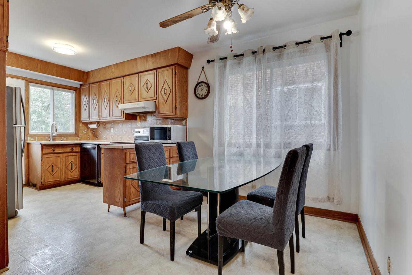 Dining room - 3300 - 3302 Rue French, Montréal (Mercier/Hochelaga-Maisonneuve), QC - Indoor Photo Showing Dining Room