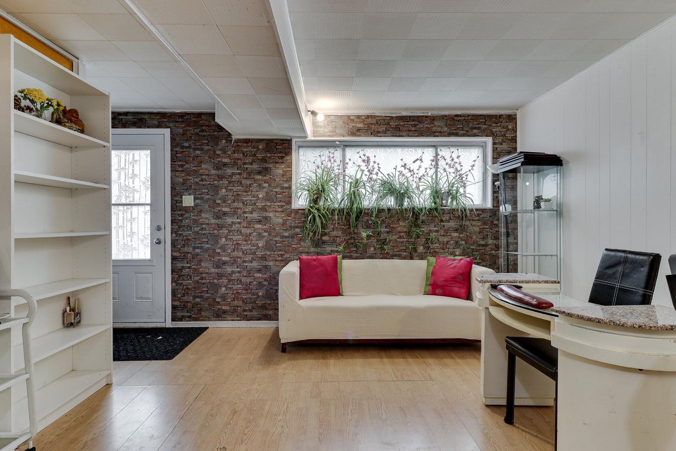 Family room - 3300 - 3302 Rue French, Montréal (Mercier/Hochelaga-Maisonneuve), QC - Indoor Photo Showing Other Room