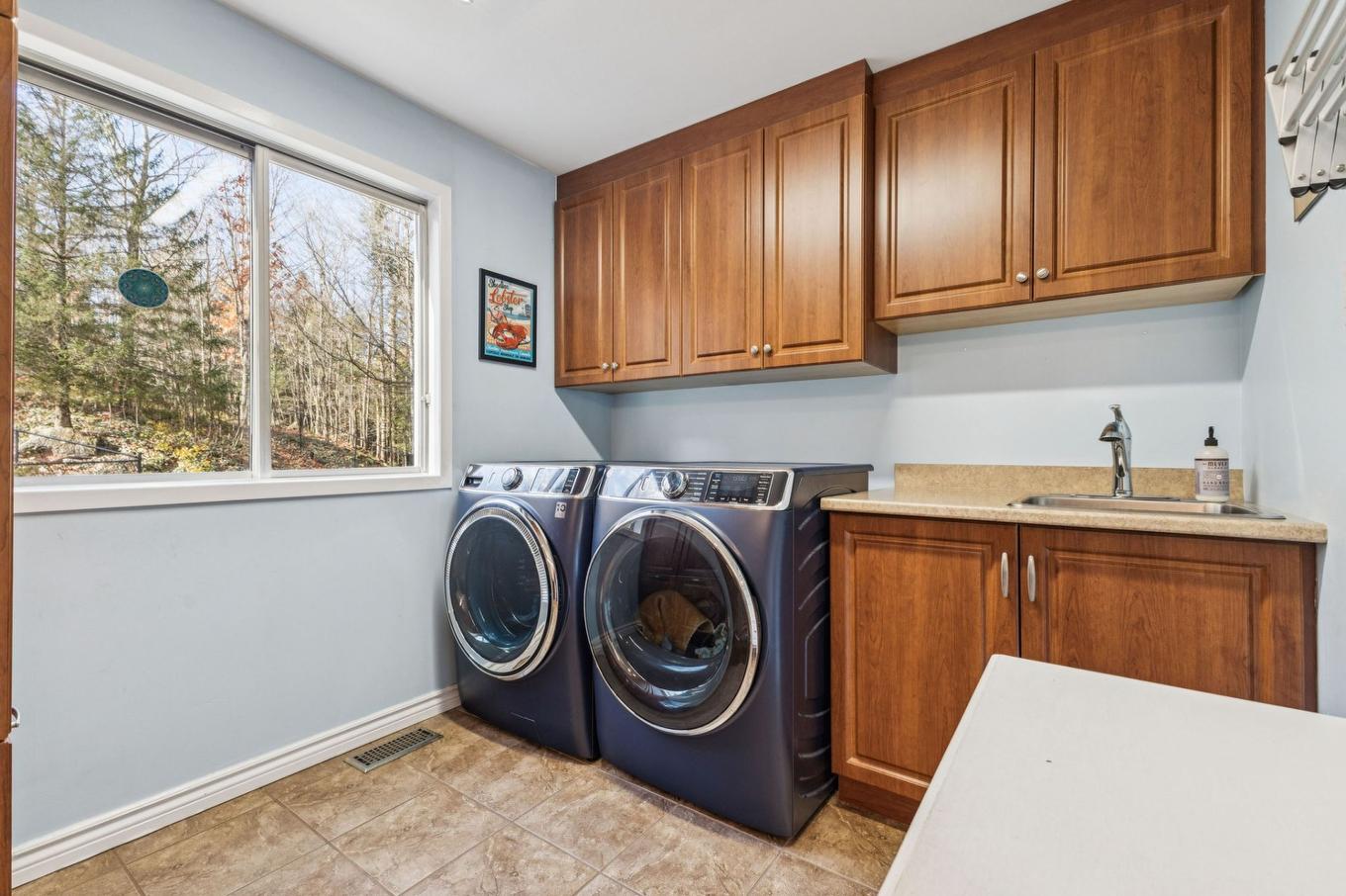 Laundry room - 176 Ch. Pink, Cantley, QC - Indoor Photo Showing Laundry Room
