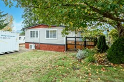 61-3216 Back Rd Comox, BC V9M 4E2