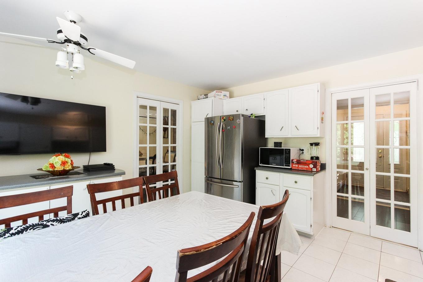 Cuisine - 3279 Rue Léon-Brisebois, Montréal (L'Île-Bizard/Sainte-Geneviève), QC - Indoor