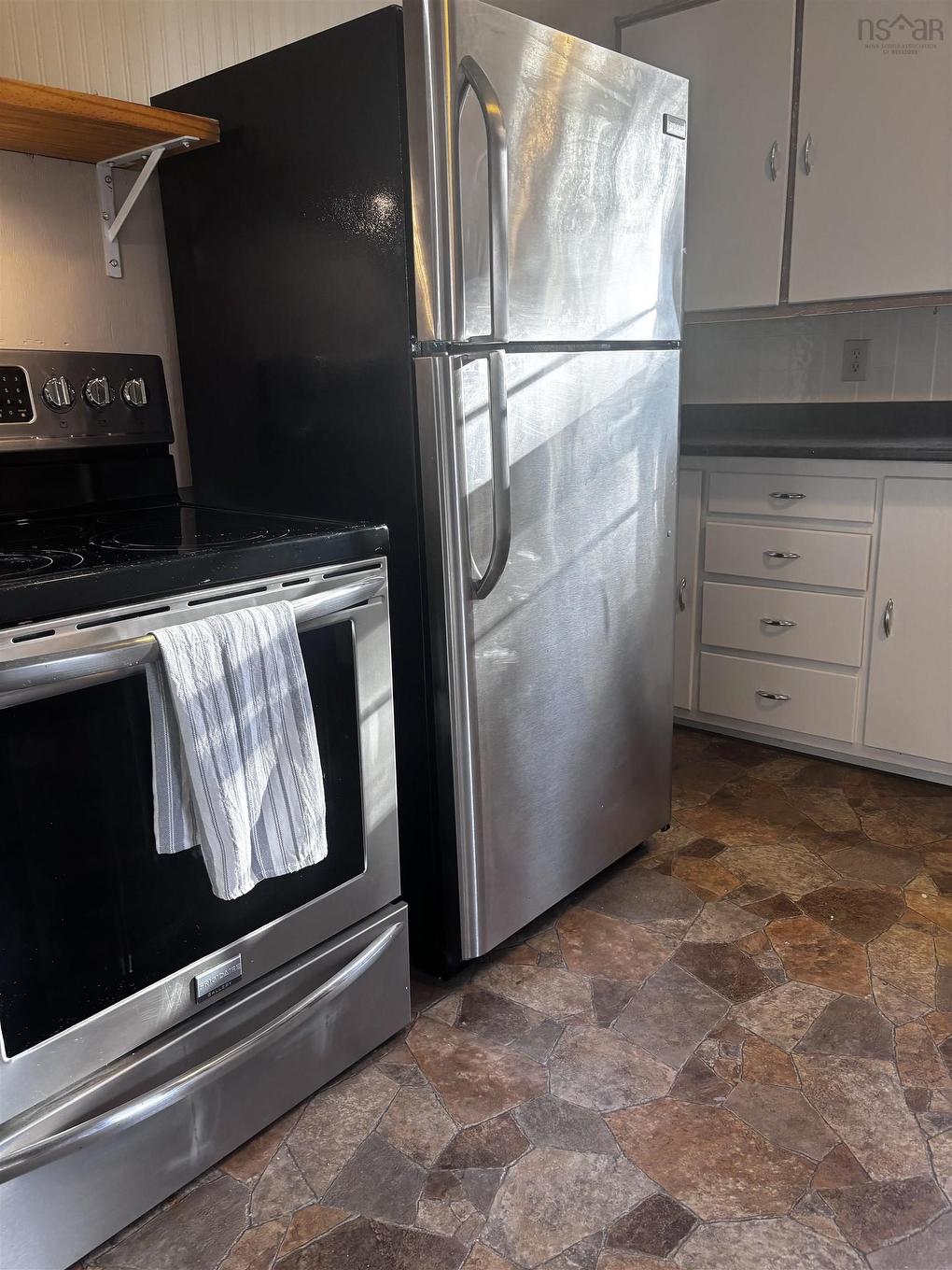 503 Macdonald Street, New Glasgow, NS