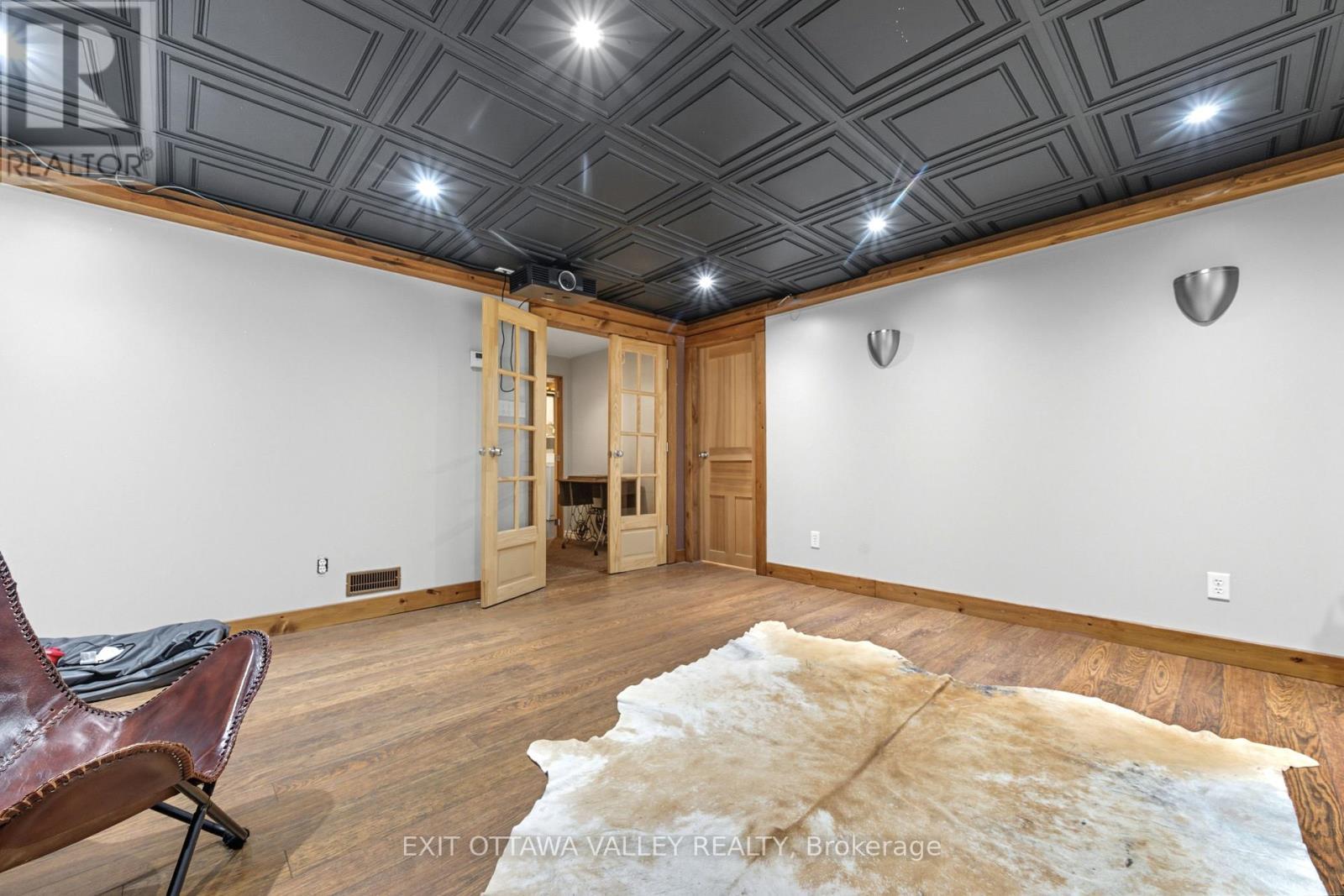 36 Thomas Street, Deep River, ON - Indoor Photo Showing Basement