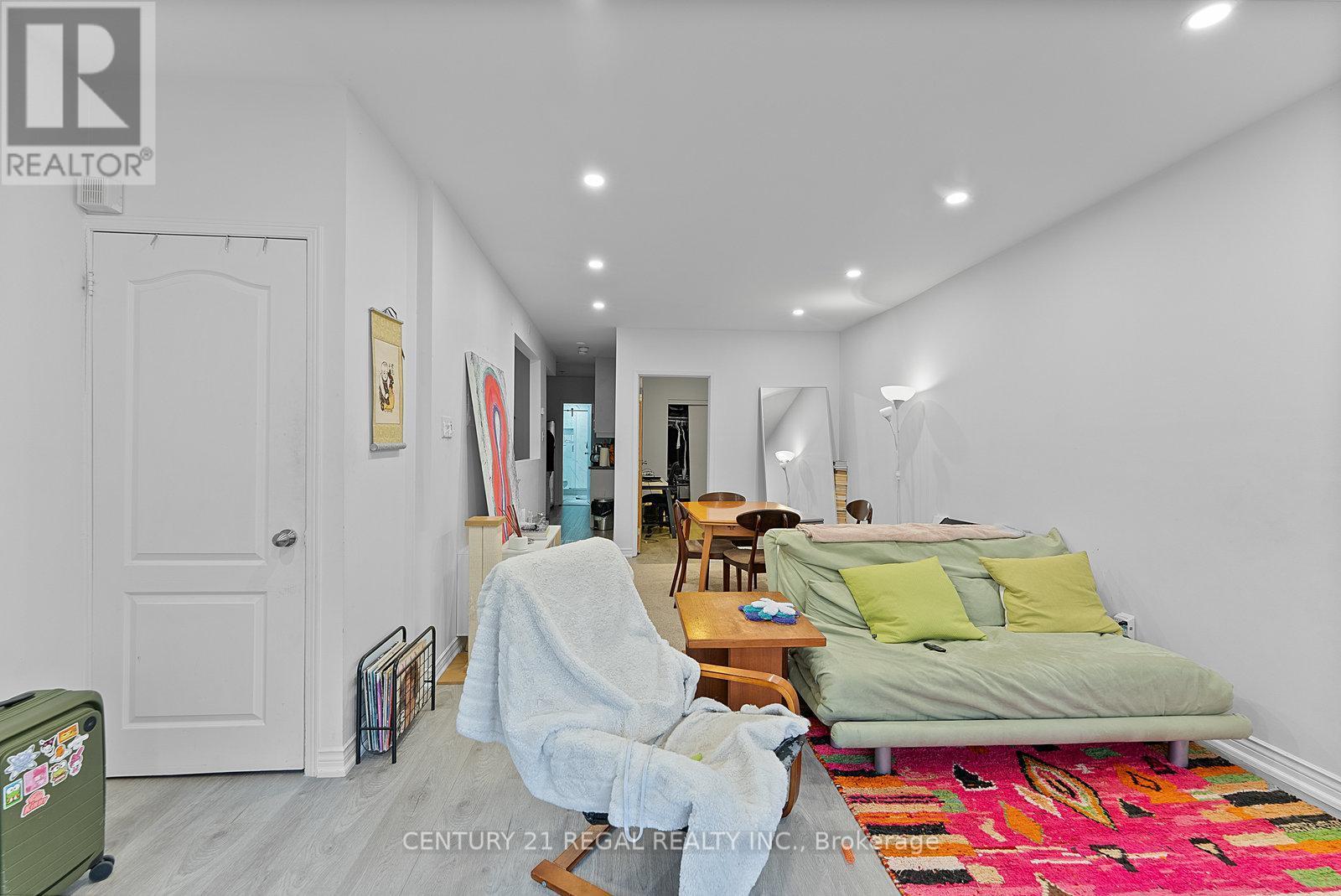 1664 Queen Street W, Toronto, ON