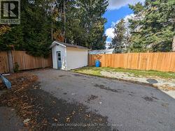 5 Parking Spots/Shed -