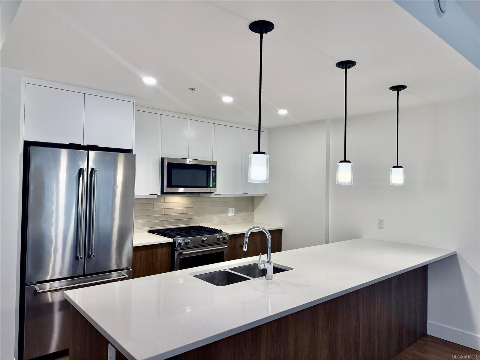 14-2330 Sooke Rd, Colwood, BC