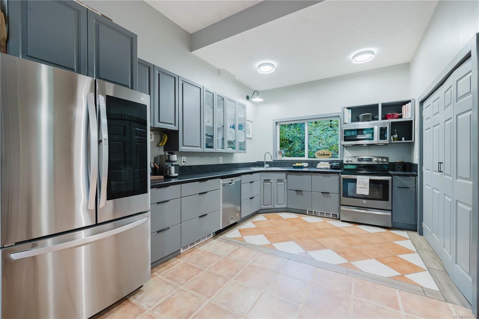 3778 Kingburne Dr, Cobble Hill, BC