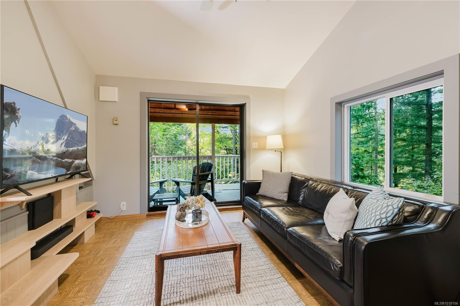 3778 Kingburne Dr, Cobble Hill, BC