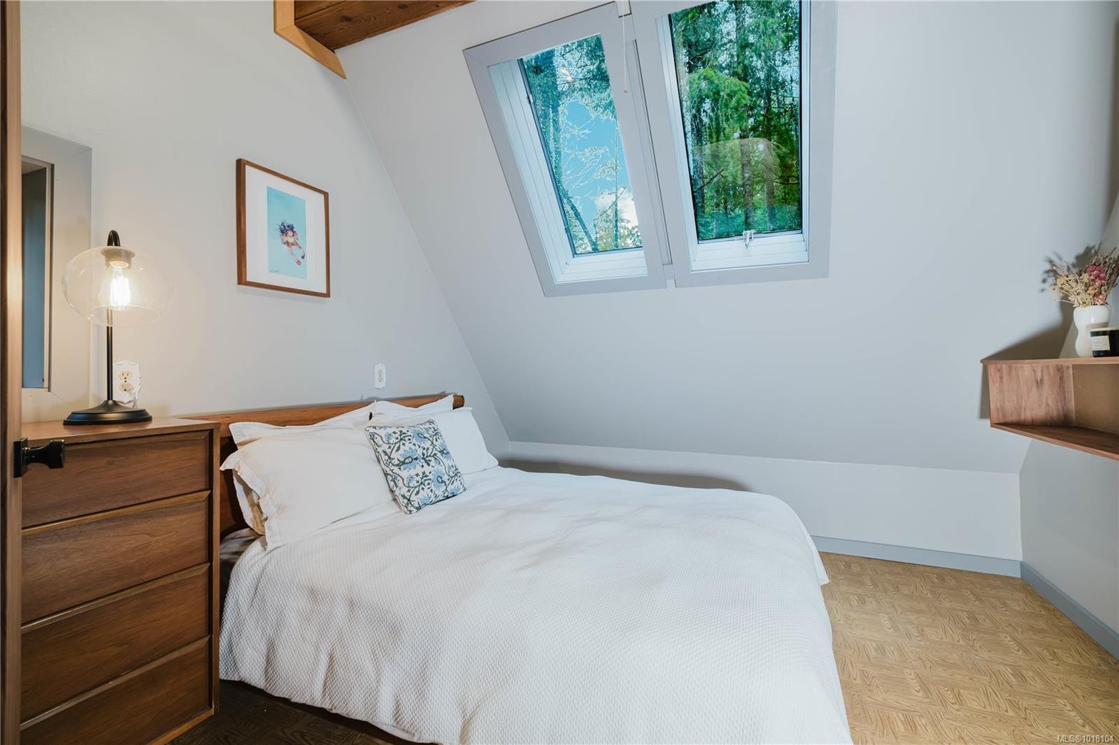 3778 Kingburne Dr, Cobble Hill, BC