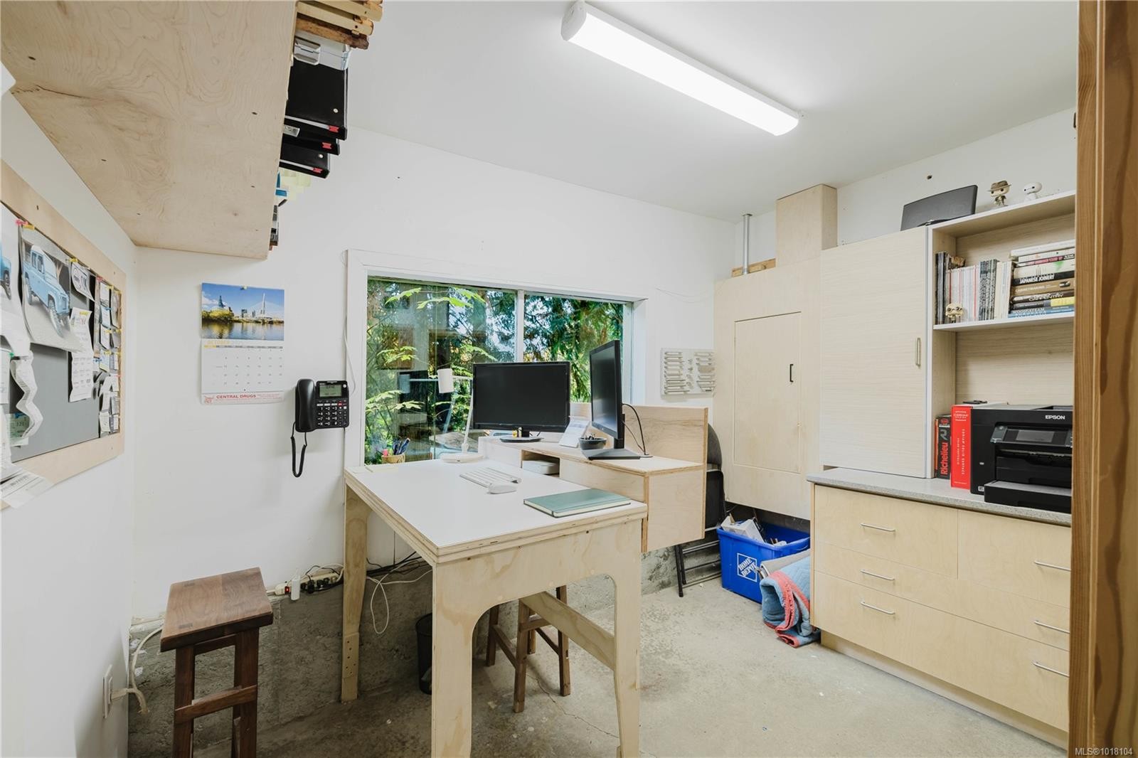 3778 Kingburne Dr, Cobble Hill, BC